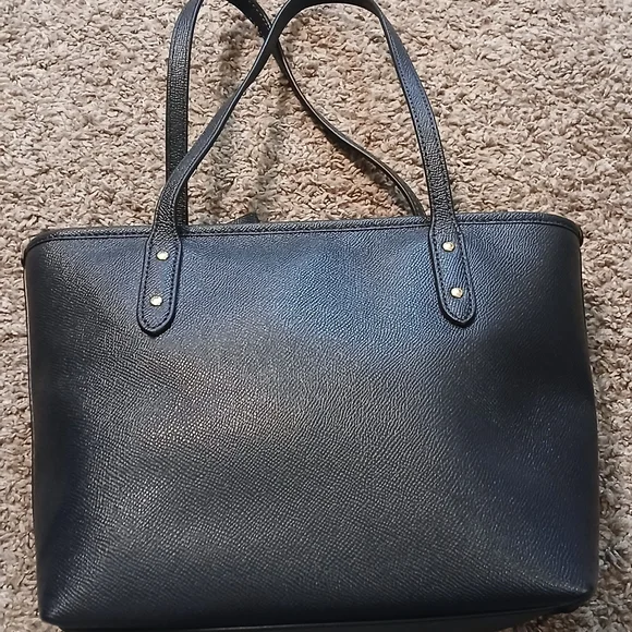 🖤 Coach Small City Tote | Midnight Navy / Black Crossgrain Leather | Gold HW - Picture 9 of 12